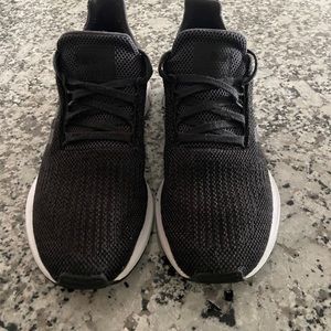 Mens Adidas Swiftruns